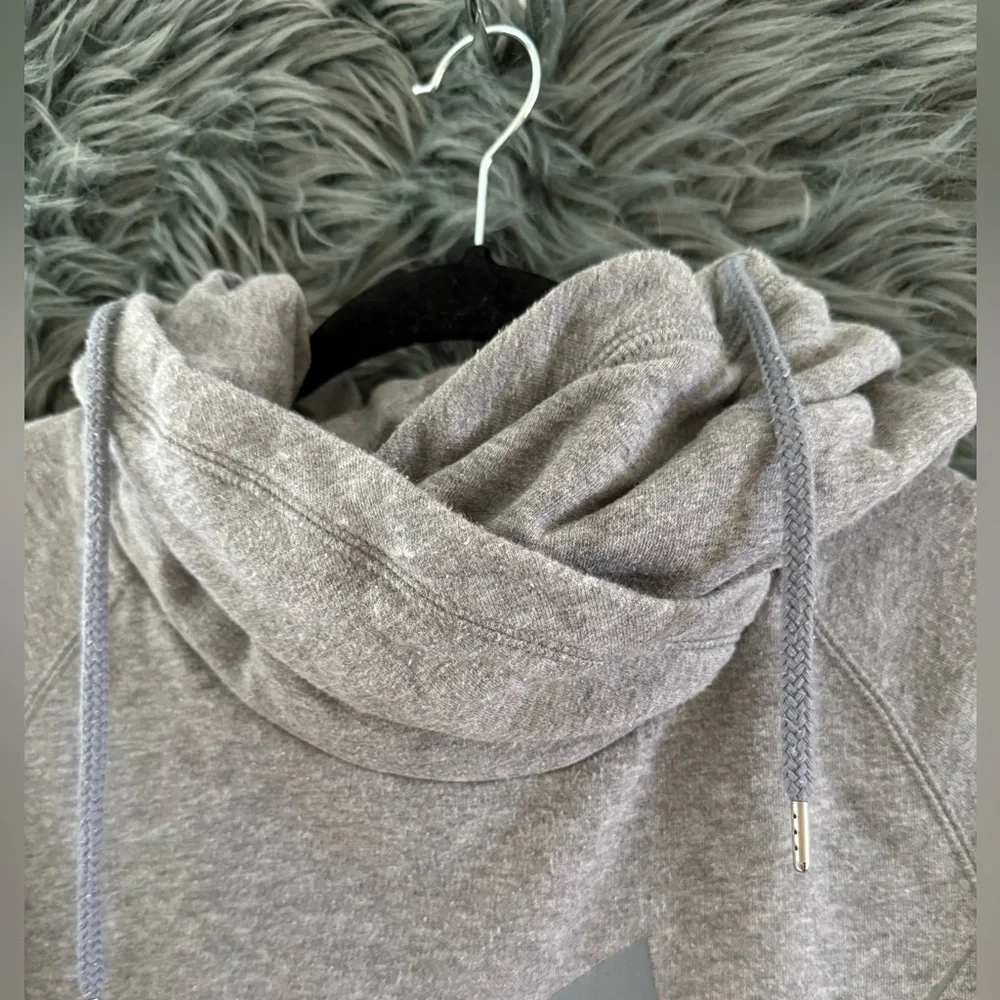 Nike Funnel Neck Hoodie - Size XS | Color: Grey - Picture 2 of 4